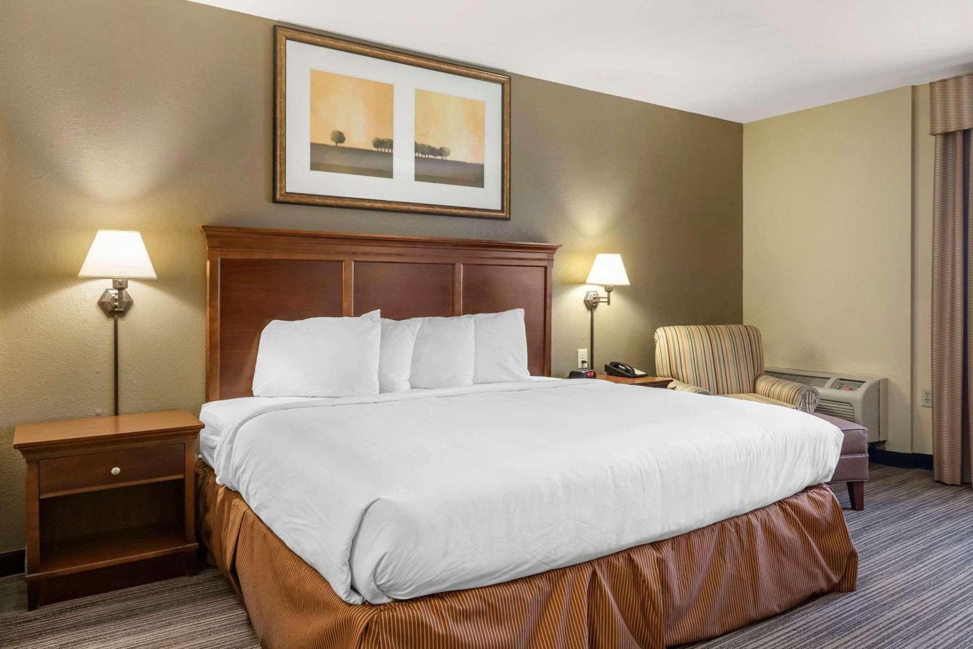 Hotel Country & By Radisson, Downtown Atlanta