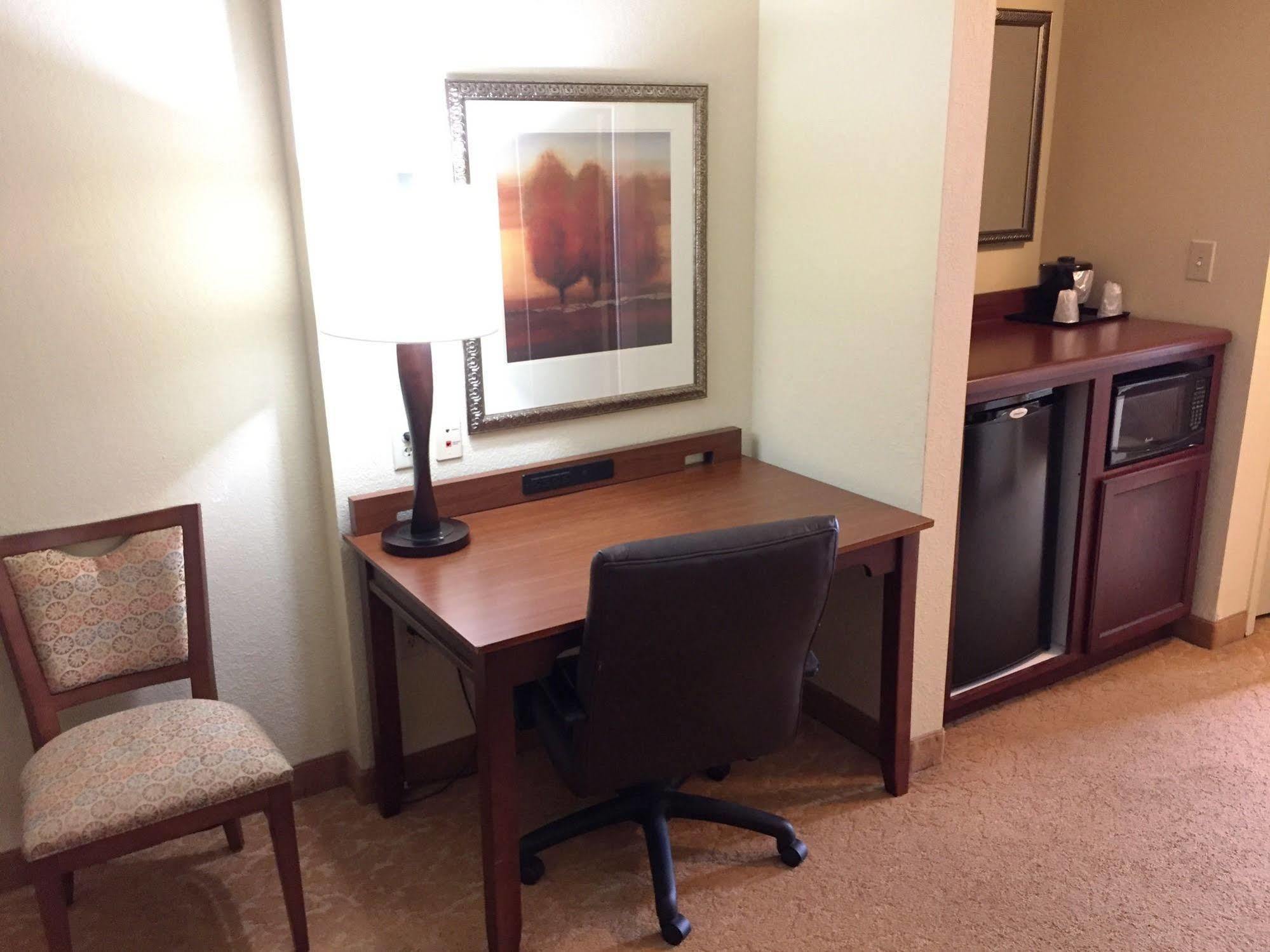 Country & By Radisson, Downtown Hotel 3*